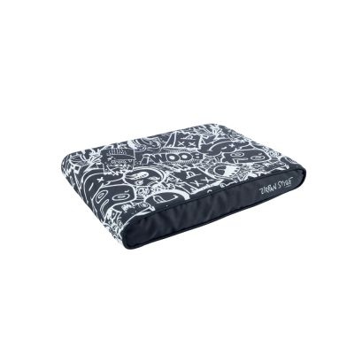 M-pets Urban style mattress - Матрак за куче в градски стил черно-бял  95 / 65 см