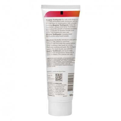 Beaphar паста за зъби за кучета и котки с вкус на черен дроб, мента и магданоз 100 гr